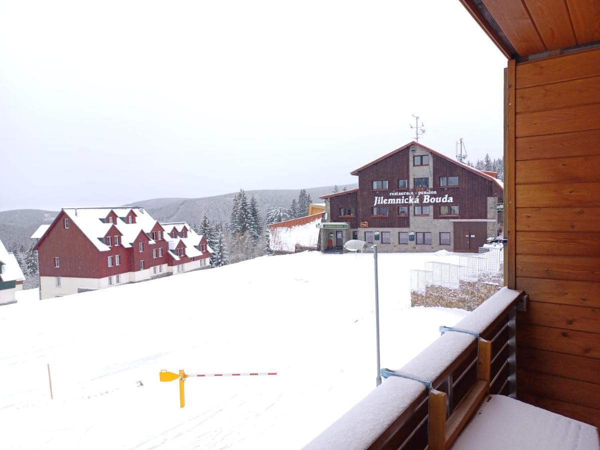 Apartman M5 Horni Misecky Exterior photo